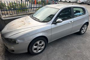 Alfa Romeo 147 II serie anno 2005