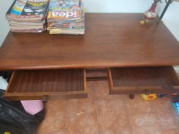 scrittoio in legno