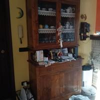 Credenza da cucina antica