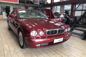 JAGUAR XJ 4.2 V8 cat Executive