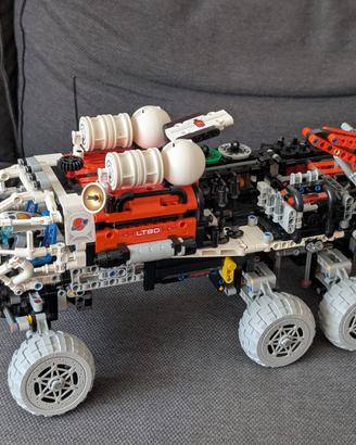 lego 42180 - Mars Crew Exploration Rover
