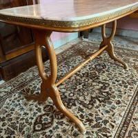 Tavolino in legno di ciliegio 