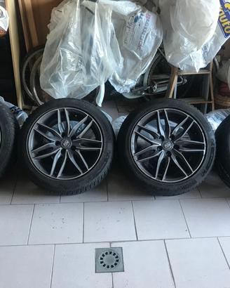 Set completo 4 cerchi + 4 pneumatici invernali