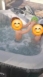 piscina idromassaggio 
