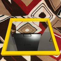 Kartell specchio By Ferrieri giallo