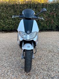Scooter Gilera Runner