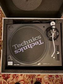 Giradischi Technics SL-1200 MK5