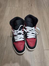 Air Jordan 1 Mid