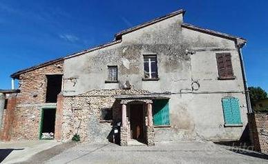 Immobile in asta di 170 m² con 4 locali a Castell'