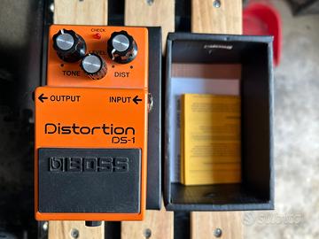 Pedale distorsore per chitarra Boss Ds1