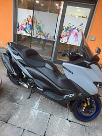 T max 560