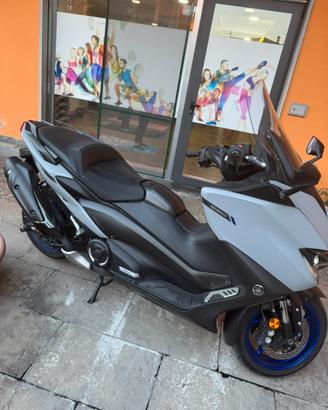 T max 560