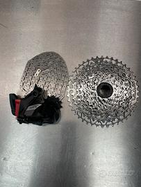 Gruppo SRAM APEX XPLR AXS