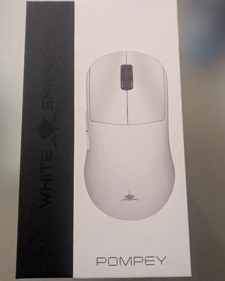 Mouse da gaming ultra leggero Pompey di White Shar