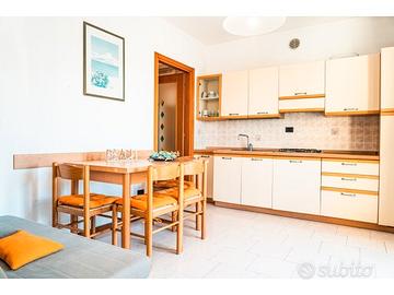 Appartamento Stagionale Bilocale con Piscina