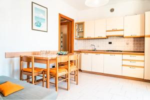 Appartamento Stagionale Bilocale con Piscina