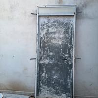 porta in ferro zincato 