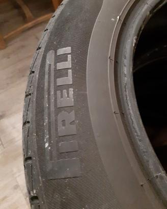 PNEUMATICI  PIRELLI 185x65x15