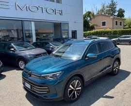 Volkswagen Tiguan 2.0 tdi Elegance 150cv dsg / NO 