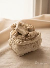 Portagioie Vintage a Cuore in Ceramica Artigianale