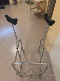 Deambulatore per anziani
