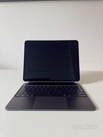 IPad Pro 13" M5 256gb + MagicKeyBoard + AppleCare+