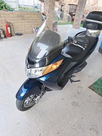 Suzuki Burgman 400 2003