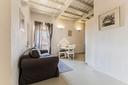 2-locali-a-campagnano-di-roma
