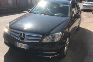 Mercedes c220 anno 2010