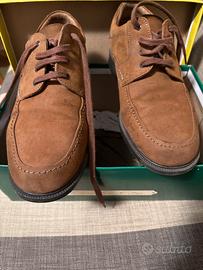 Scarpe uomo nabuk color biscotto.