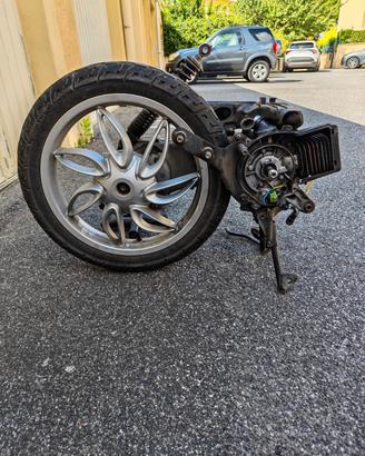 motore scarabeo 50 2t, anno 2018.