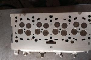 Testata  A3 A4 A5 A6 Q5 Gof Passat Tiguan 2.0 Tdi 
