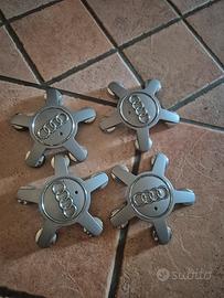 Borchie copri ruote AUDI originali perfette