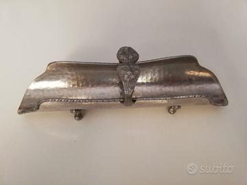 PORTATOVAGLIOLI, SVUOTATASCHE E CORNICE LIBERTY.