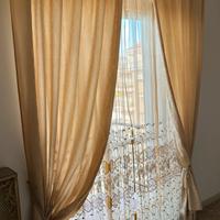 Coppia di tende e sovratende con attacco