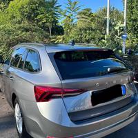 ŠKODA OCTAVIA AMBITION  TOP CONDIZIONI!!!