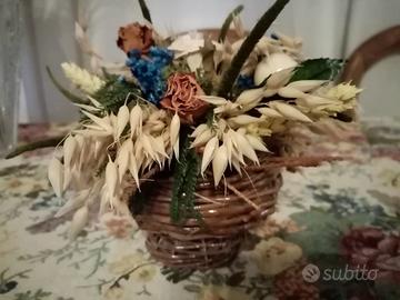 Composizione fiori secchi