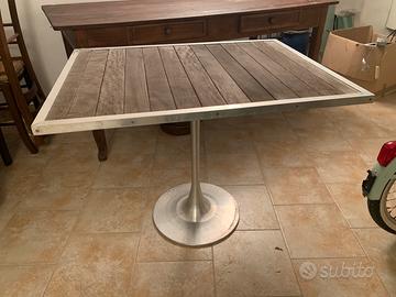 Tavolino da bar design anni 70