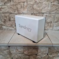 NAS Synology 2 Bay 2TB (1TB x 2 HHD WD Blue) 