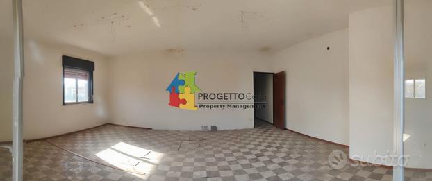 Appartamento, terrazzo e garage a giardini naxos