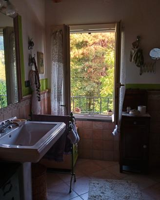 Casa singola con giardino