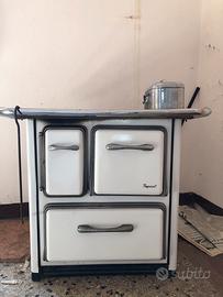 Cucina economica Zoppas  con pianale in narmo ros