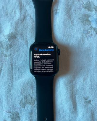 Apple Watch SE 2 40mm