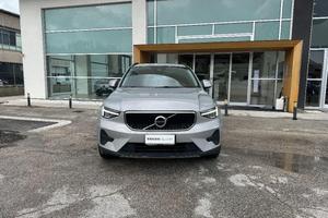 VOLVO - XC40 - T2 automatico Essential