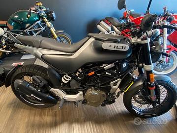 HUSQUARNA 401 SWARTPILEN