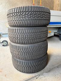 Treno gomme invernali hankook 215/50/18