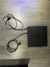 PLAY STATION 4