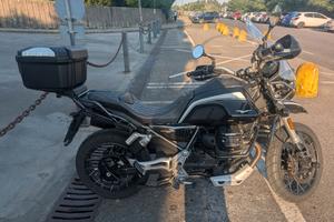 Guzzi V85TT Guardia D'onore serie limtata