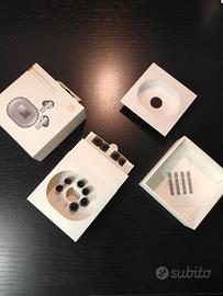 Huawei FreeBuds Pro – con scatola, cover e gommini