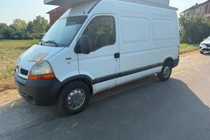 Renault master